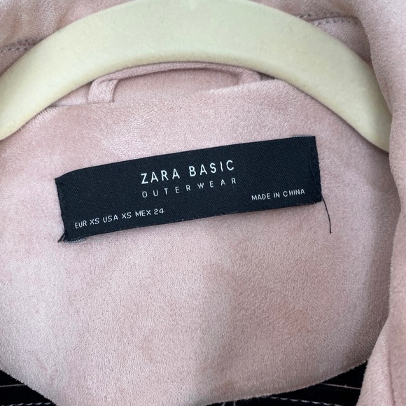 Pink Jacket - Picture 5 of 5